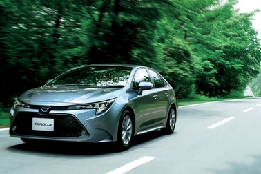 HYBRID S(2WD)