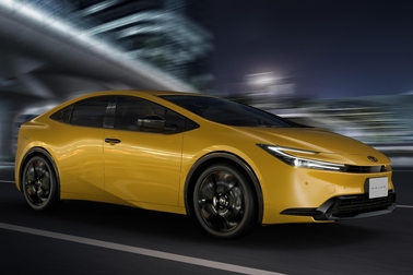 特別仕様車 G プラグインハイブリッド車 “Night Shade”（ベース車両はG プラグインハイブリッド車）