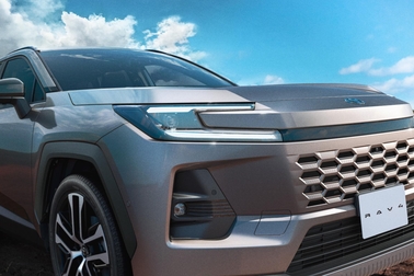 Z（ハイブリッド）